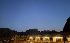Wadi rum nice camp&Tours